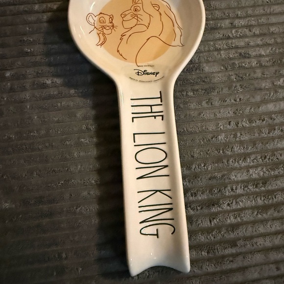 Rae Dunn Other - Rae Dunn Disney The Lion King Mufasa & Simba 🦁 Spoon Rest - NEW